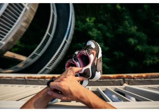 Brez tveganja, brez zabave - Izkoristite priložnost v Nike Air Max 90