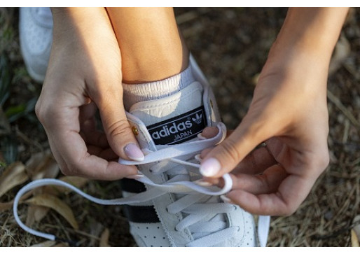 Retro še nikoli ni bil videti tako dobro – v središču pozornosti: adidas Japan