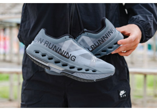 Vsakdanji slog na izi: On Cloudsurfer Next