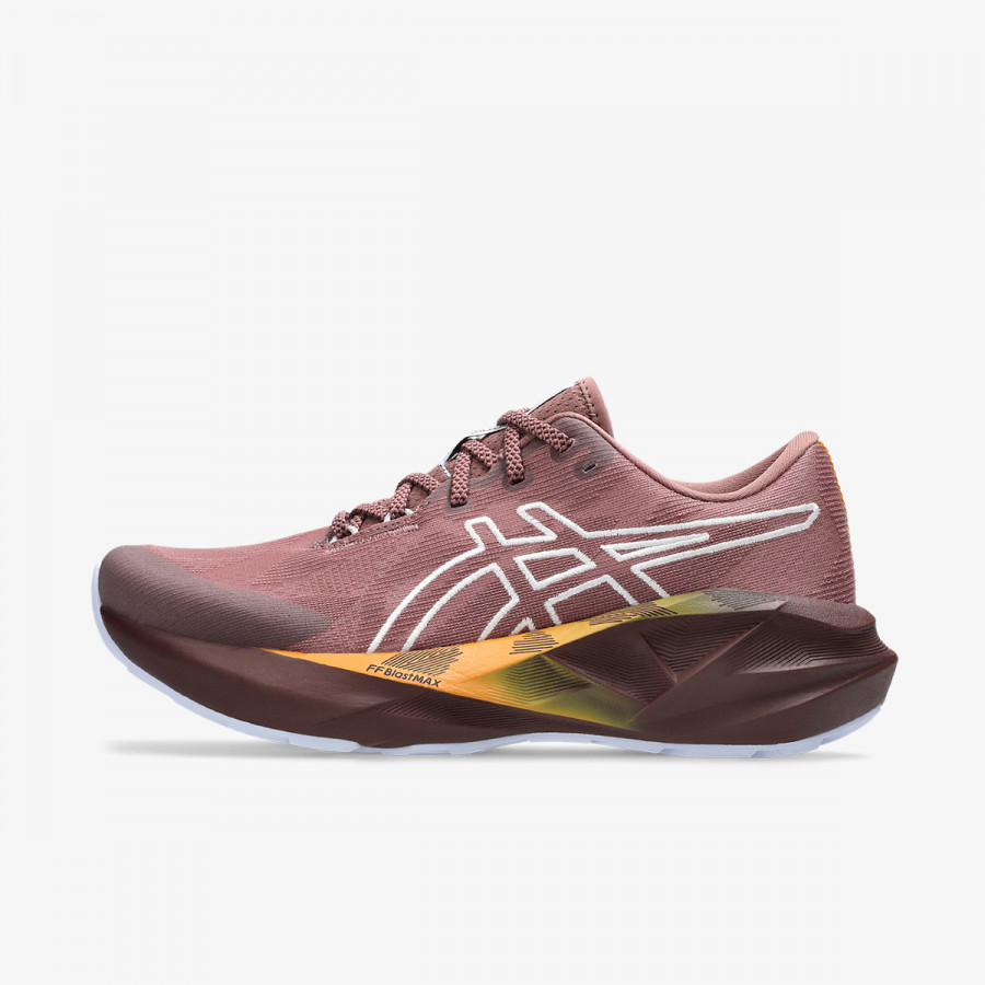 ASICS Superge NOVABLAST 5 TR 