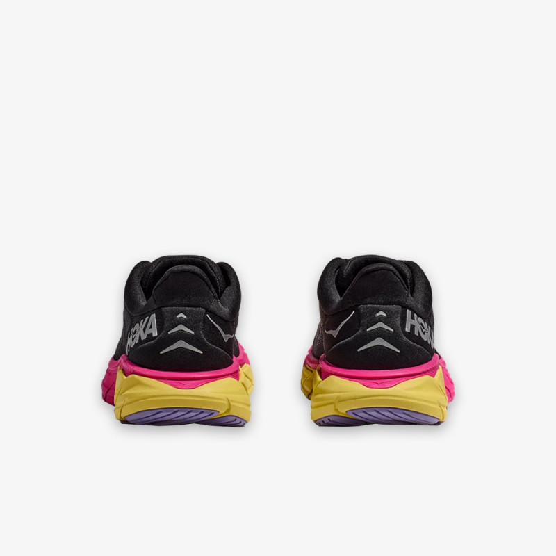 HOKA Superge Arahi 6 