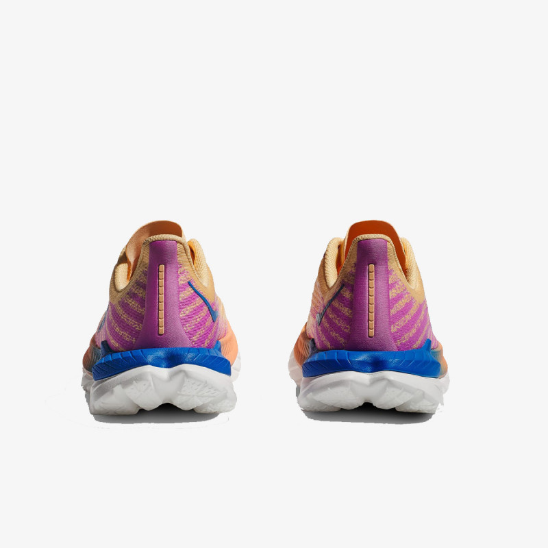 HOKA Superge Mach 5 