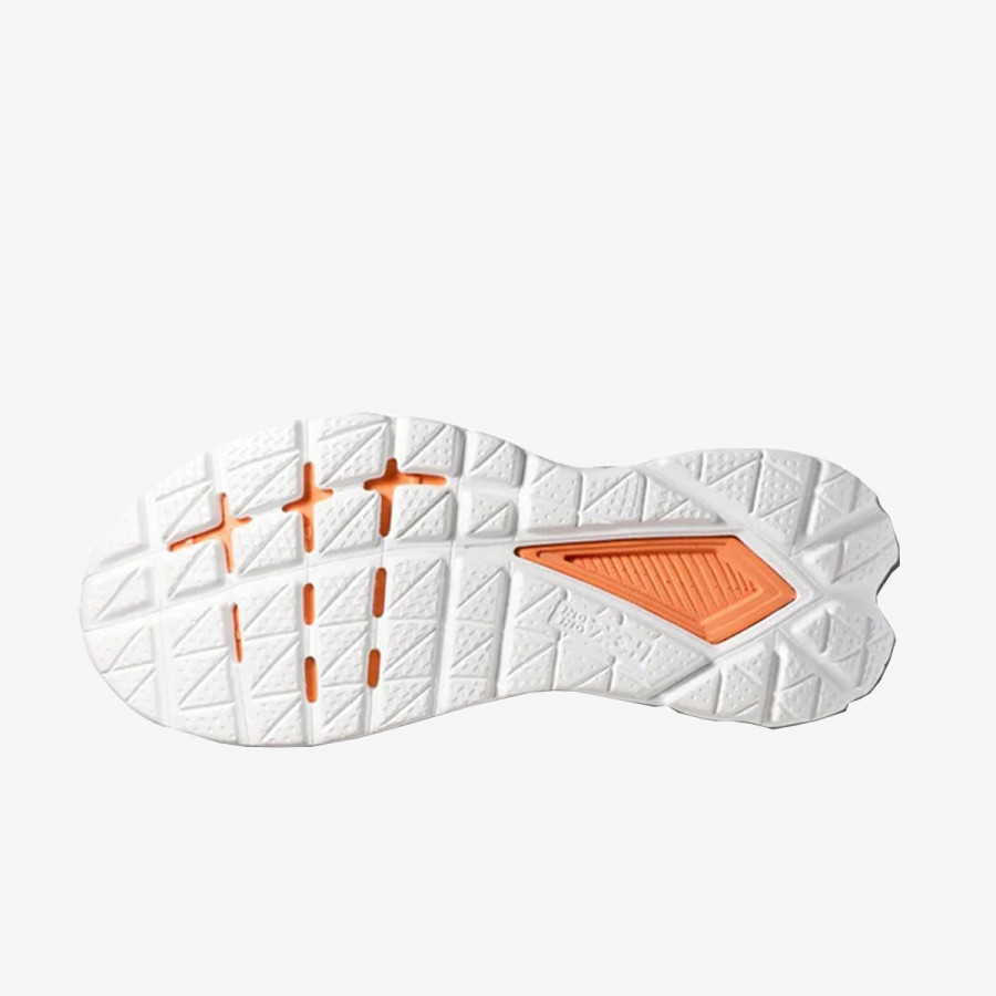 HOKA Superge Mach 5 