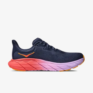 HOKA Superge Arahi 7 