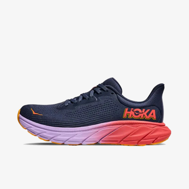 HOKA Superge Arahi 7 