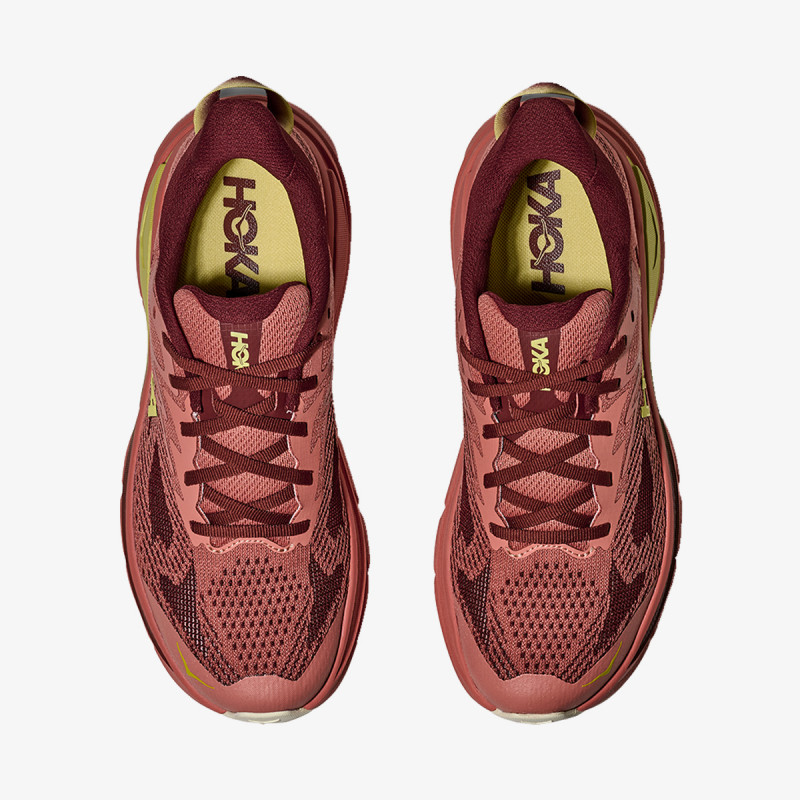 HOKA Superge Challenger 8 