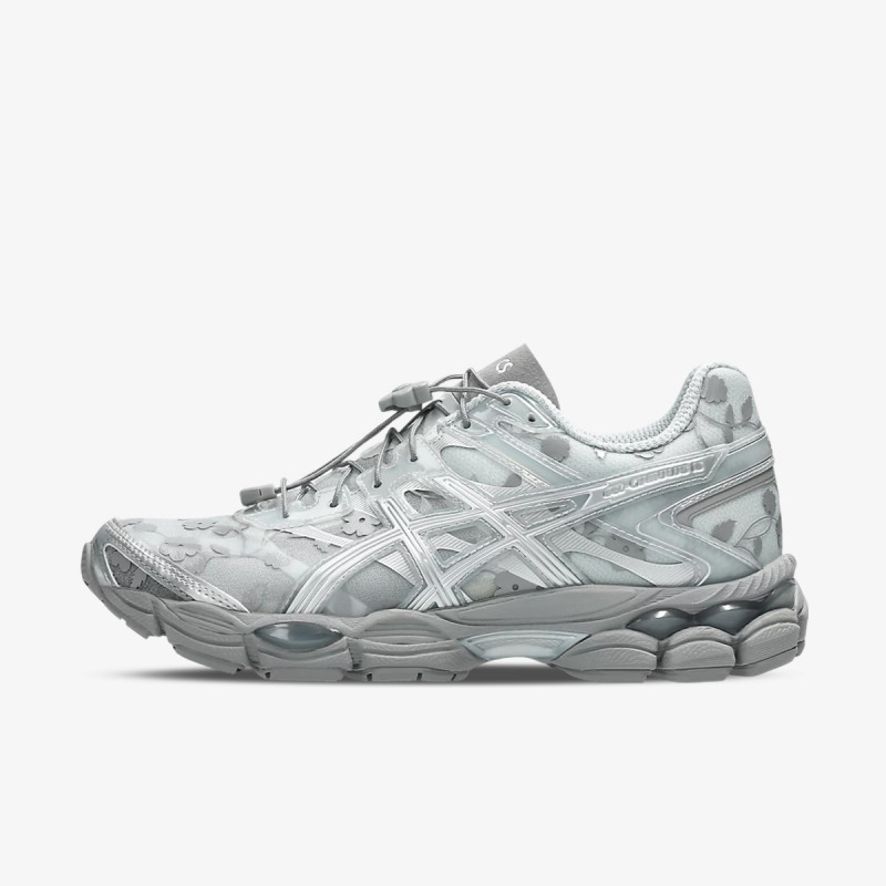 ASICS Superge CUMULUS 16 