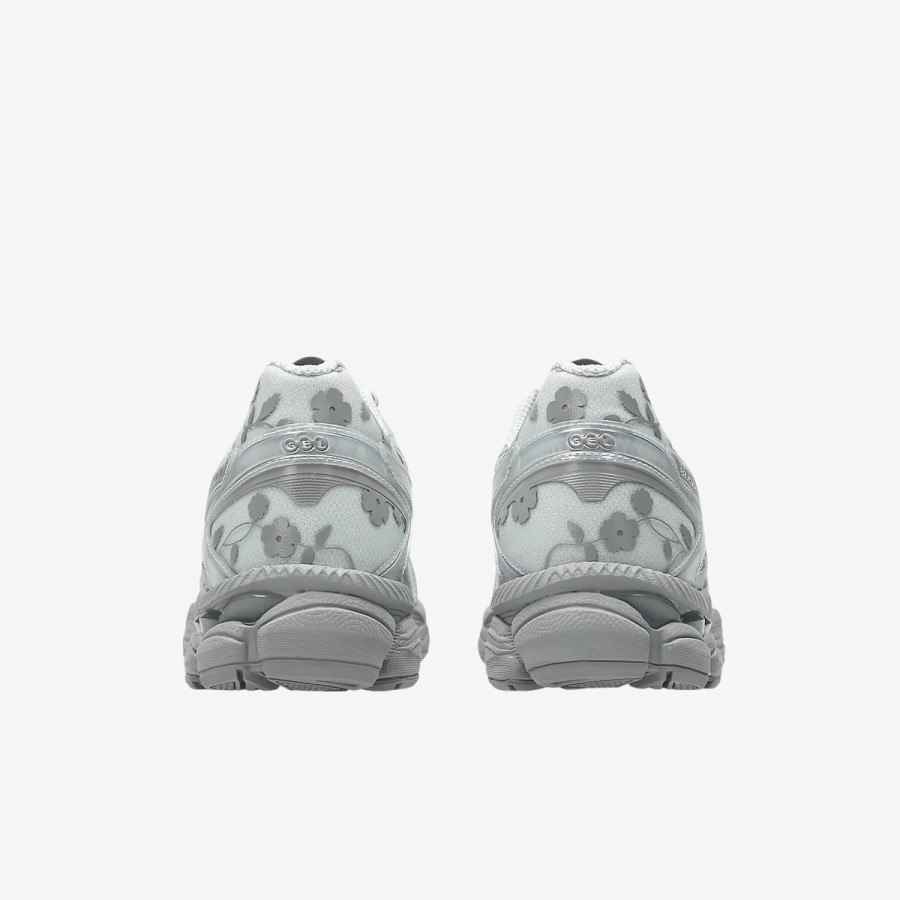 ASICS Superge CUMULUS 16 