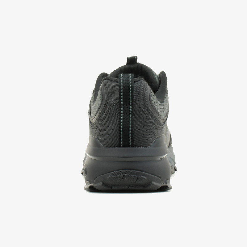 SKECHERS Superge Max Protect 