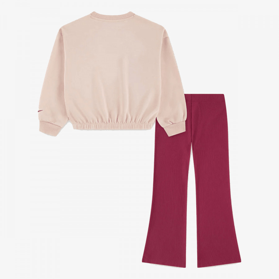 NIKE TRENIRKA Swoosh On Pointe 