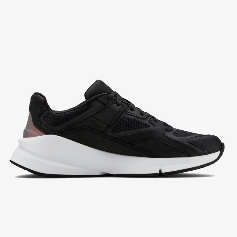 UNDER ARMOUR Obutev 3022281-001  FORGE 96 CLRSHFT 