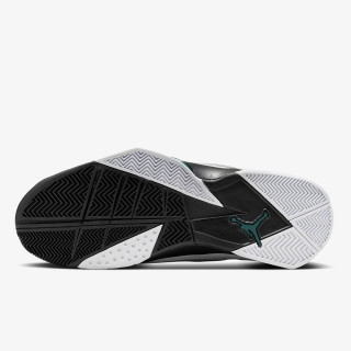 NIKE Superge JORDAN TRUE FLIGHT 