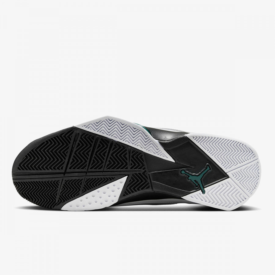 NIKE Superge JORDAN TRUE FLIGHT 