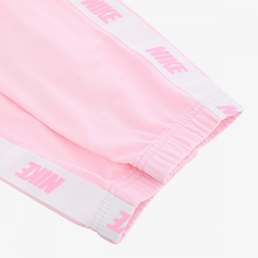 NIKE TRENIRKA Sportswear 