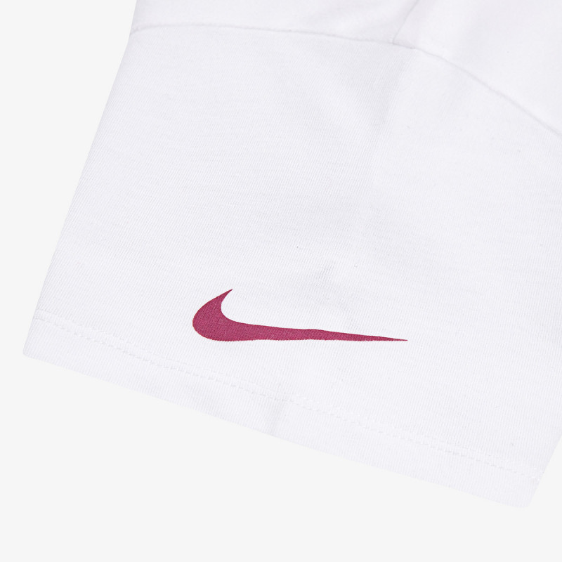 NIKE KRATKA MAJICA Essentials Boxy 