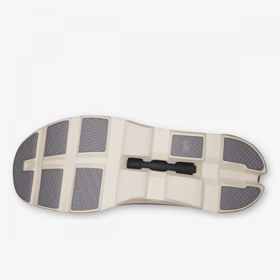 On Superge Cloudmonster 1 