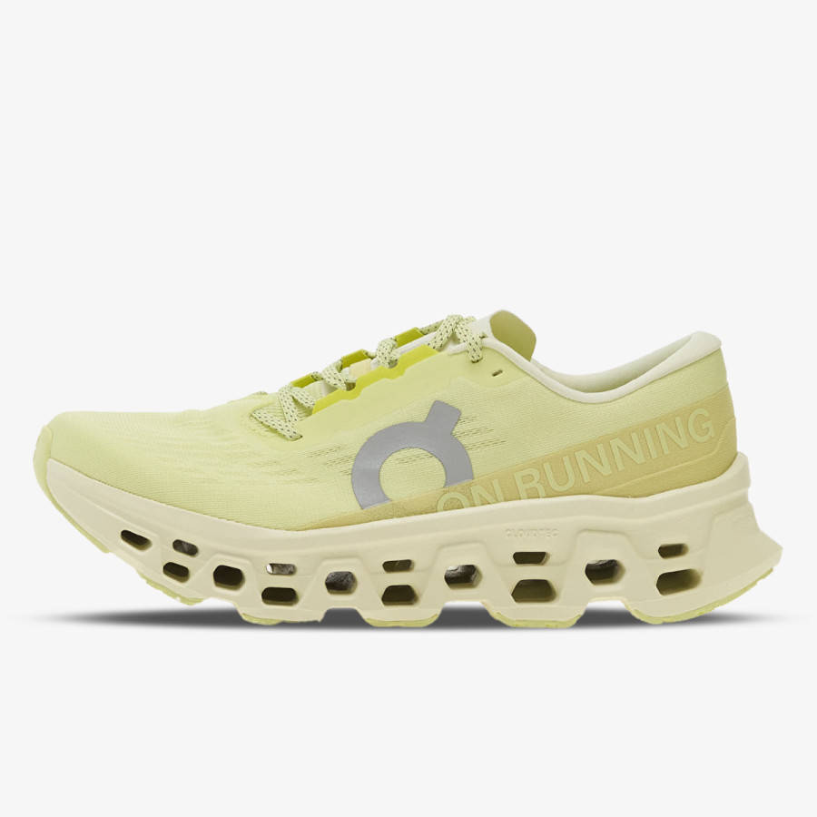 On Superge Cloudmonster 3 