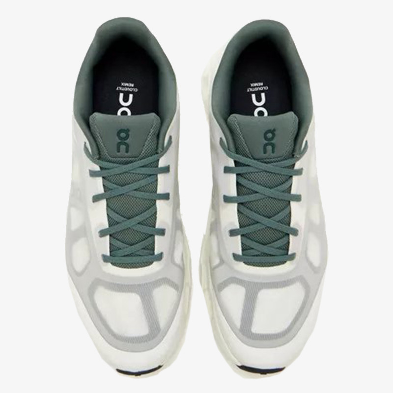 On Superge Cloudtilt Remix 