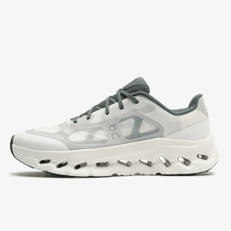 On Superge Cloudtilt Remix 