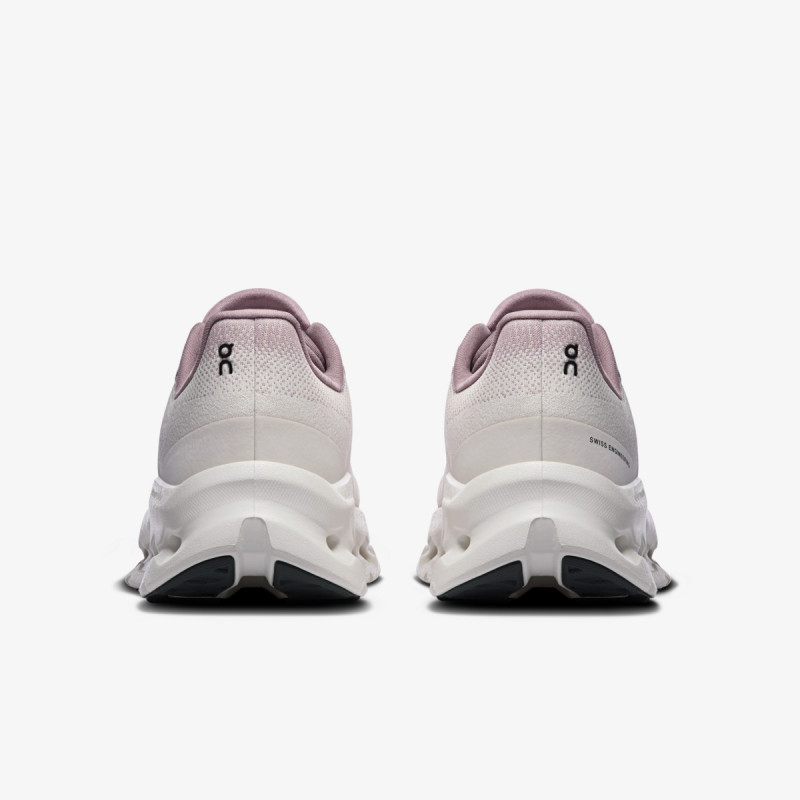 On Superge Cloudtilt 