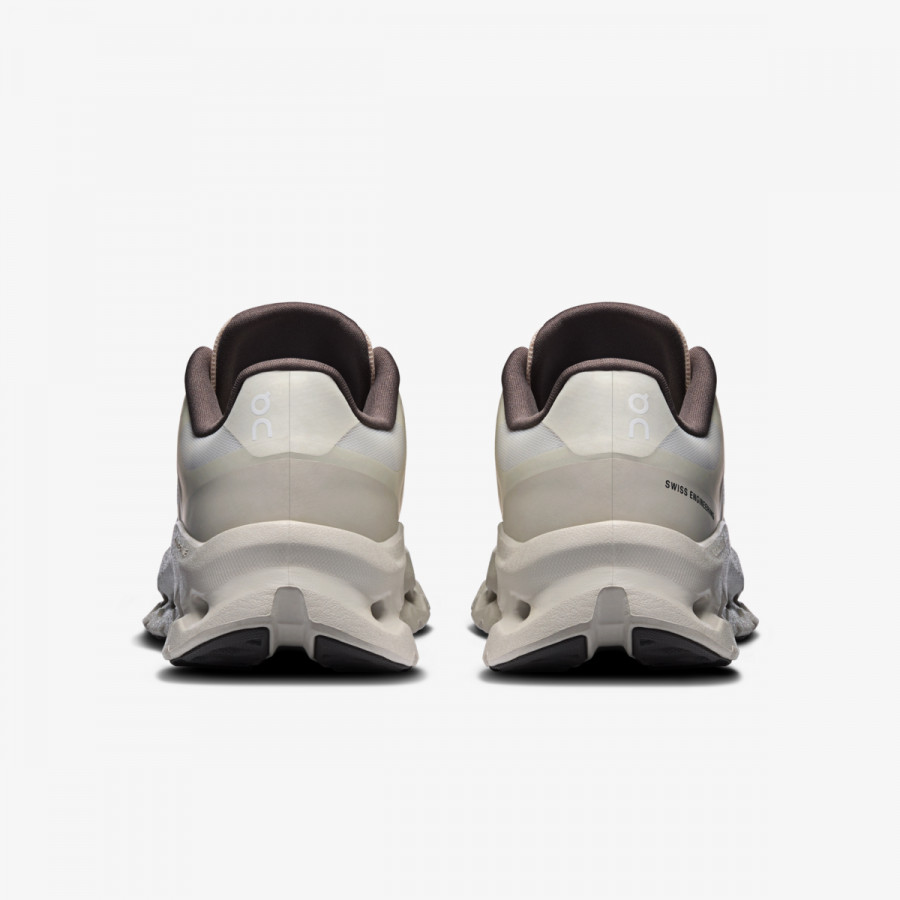 On Superge Cloudtilt Remix 