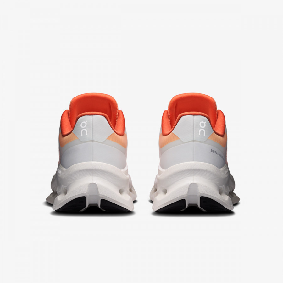 On Superge Cloudtilt Remix 