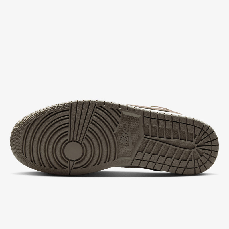 NIKE Superge AIR JORDAN 1 LOW 