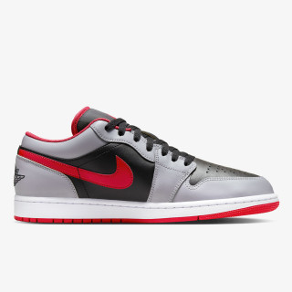 NIKE Superge AIR JORDAN 1 LOW 