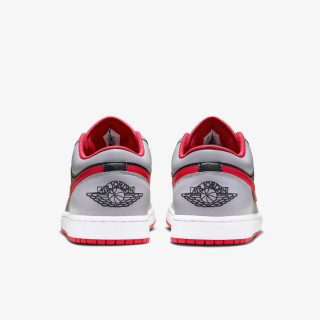 NIKE Superge AIR JORDAN 1 LOW 