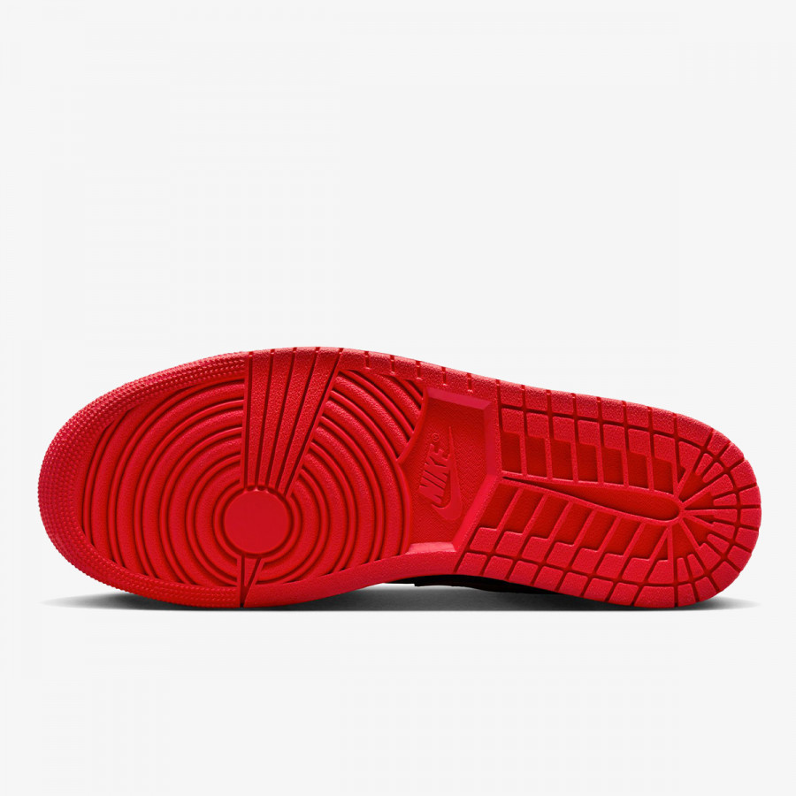 NIKE Superge AIR JORDAN 1 LOW 