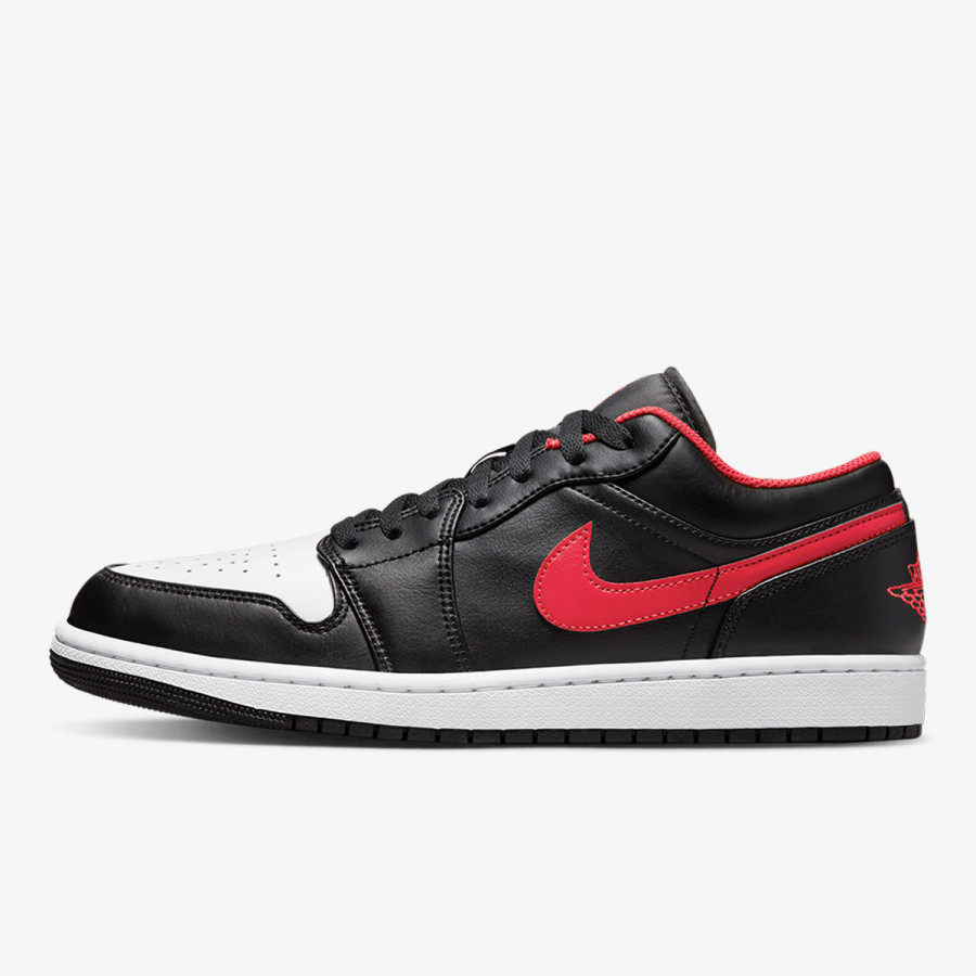 NIKE Superge AIR JORDAN 1 LOW 