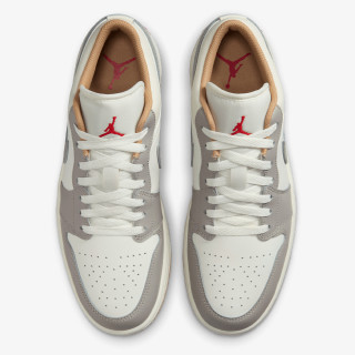 NIKE Superge AIR JORDAN 1 LOW 