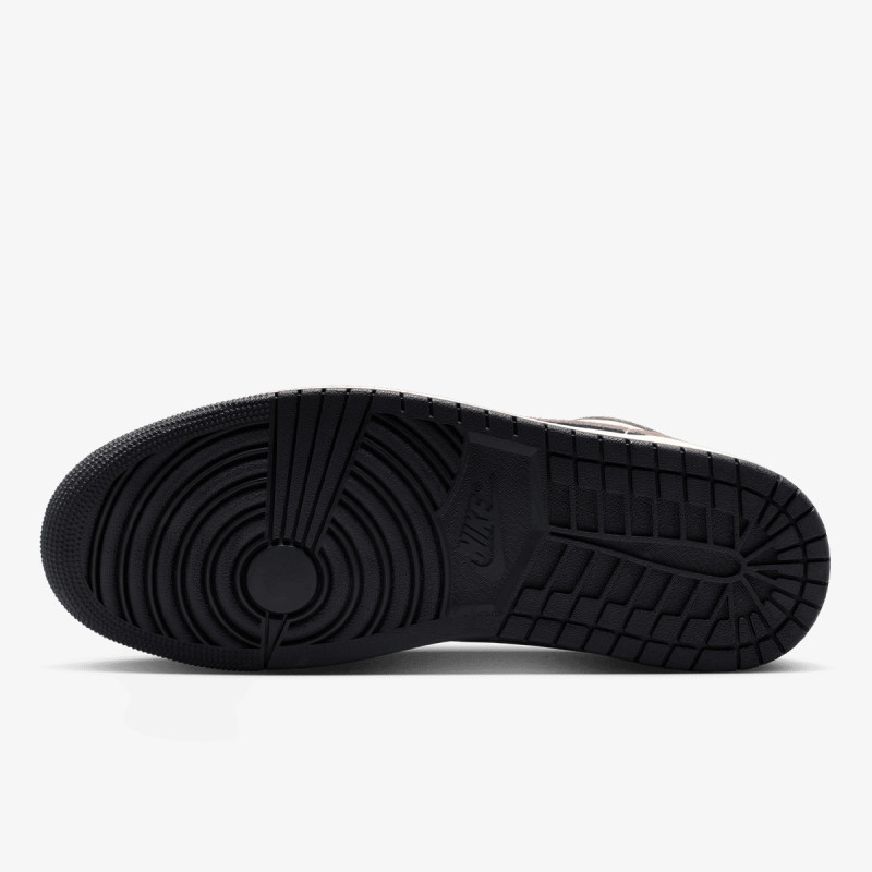 NIKE Superge AIR JORDAN 1 LOW 