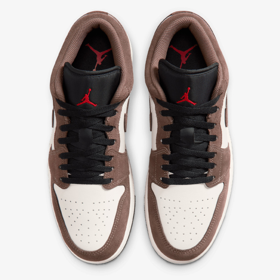 NIKE Superge AIR JORDAN 1 LOW 