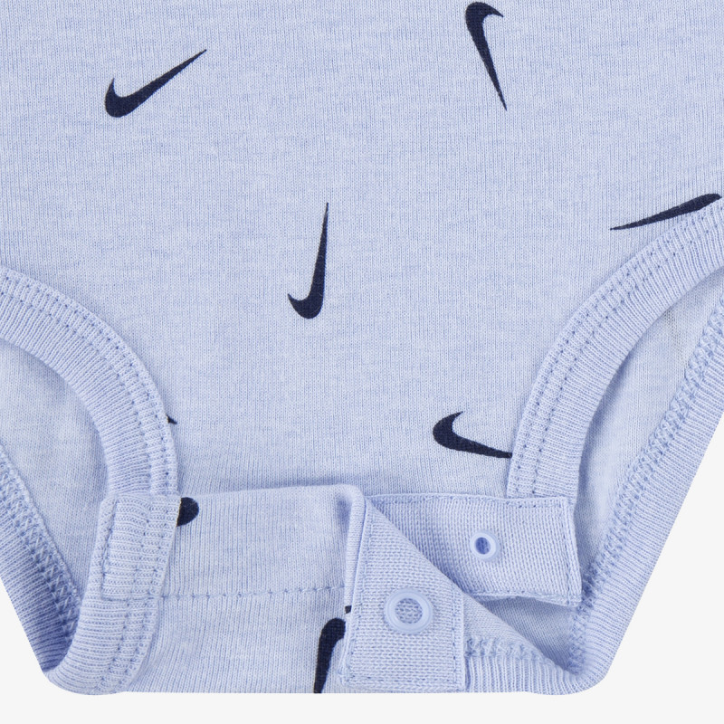 NIKE BODI Essentials 