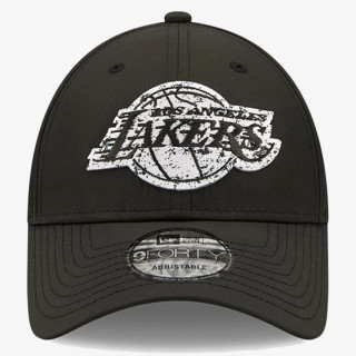NEW ERA KAPE S ŠILTOM KAPA BLACK WHITE 9FORTY LOSLAK  BLK 