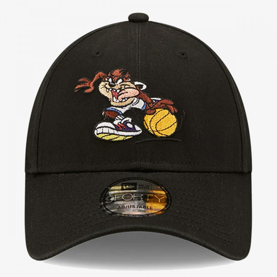 NEW ERA KAPE S ŠILTOM KAPA CHARACTER SPORTS 9FORTY TAZ  BLK 