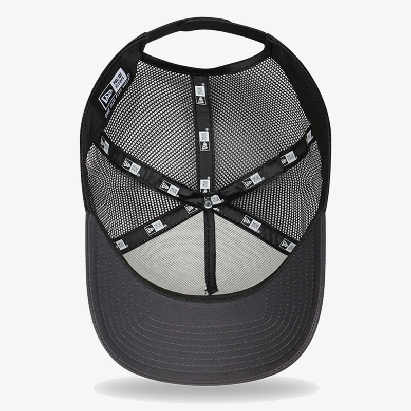 NEW ERA KAPE S ŠILTOM KAPA FOOD LOCATION TRUCKER NEWERA GRH 