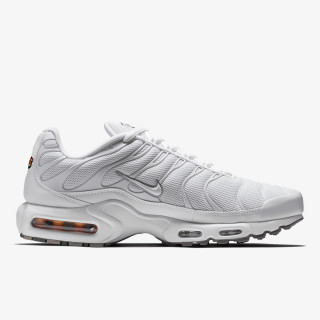 NIKE Superge AIR MAX PLUS 