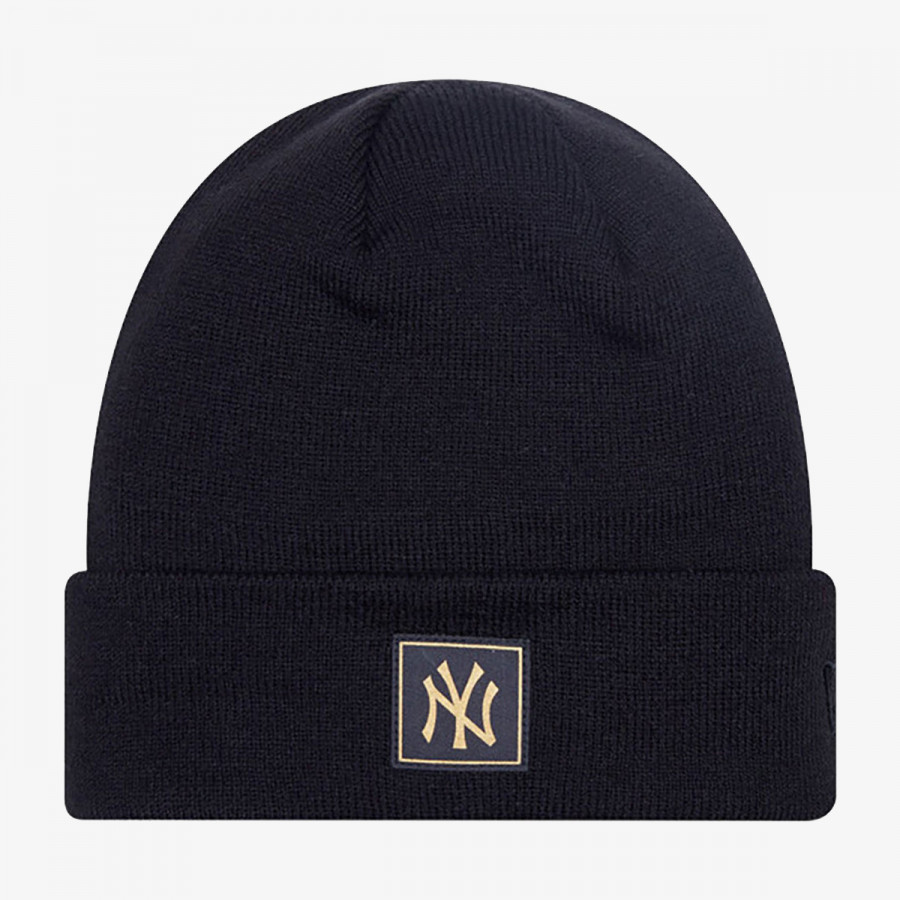 NEW ERA KAPE S ŠILTOM KAPA METALLIC BADGE CUFF KNIT NEYYAN ŠT: 
