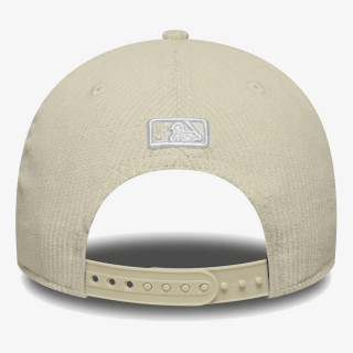 NEW ERA KAPE S ŠILTOM CORD 9FORTY® MCROWN 