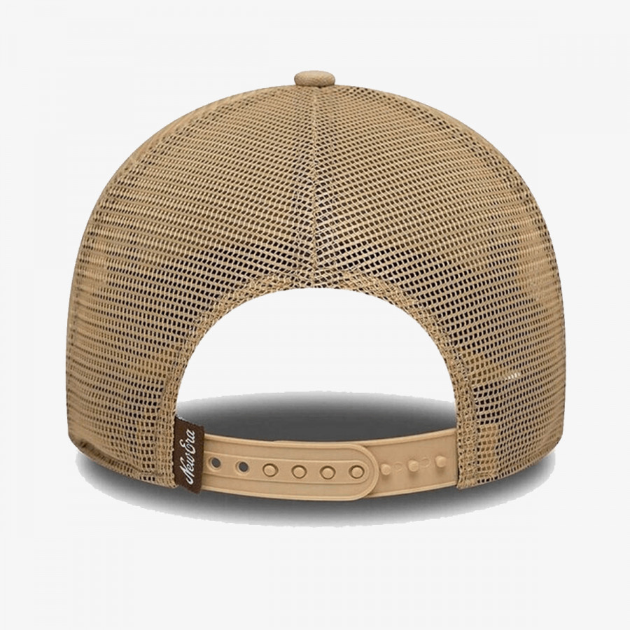 NEW ERA KAPE S ŠILTOM OVAL CANVAS DISTRESS TRUCKER 