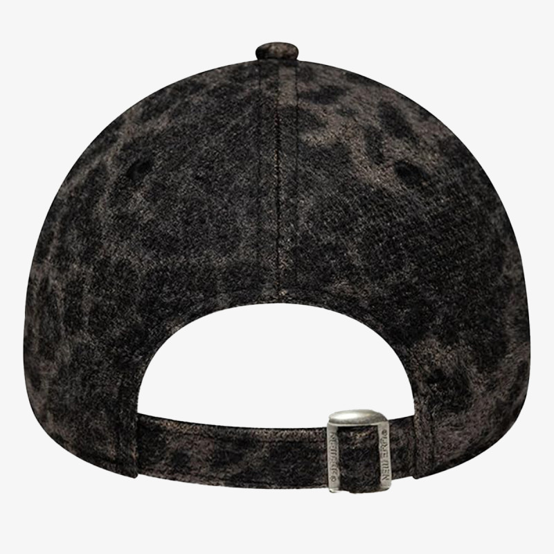 NEW ERA KAPE S ŠILTOM COSY LEOPARD 9FORTY® 
