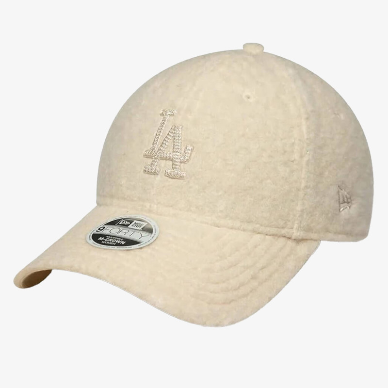 NEW ERA KAPE S ŠILTOM WINTER BORG 9FORTY® MC 