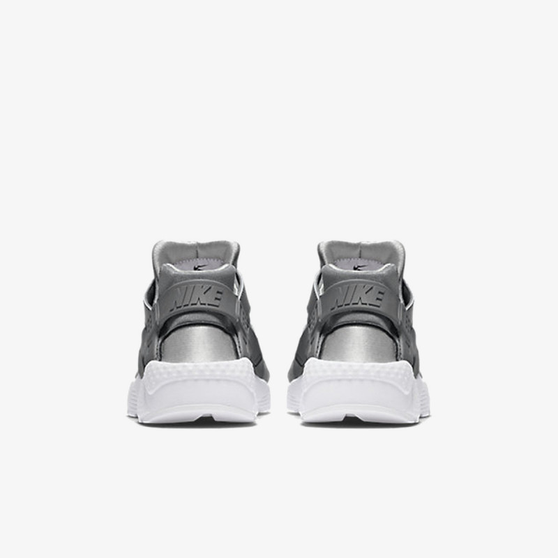 NIKE Superge HUARACHE RUN BG 