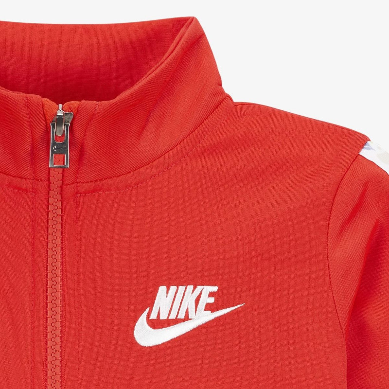 NIKE TRENIRKA FOREST FORAGERS 