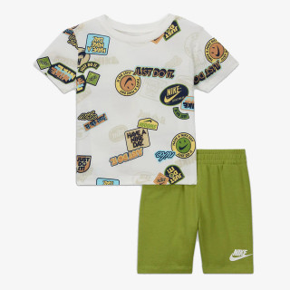 NIKE KRATKE HLAČE IN MAJICA NKB B NSW AOP FT SHORT SET 