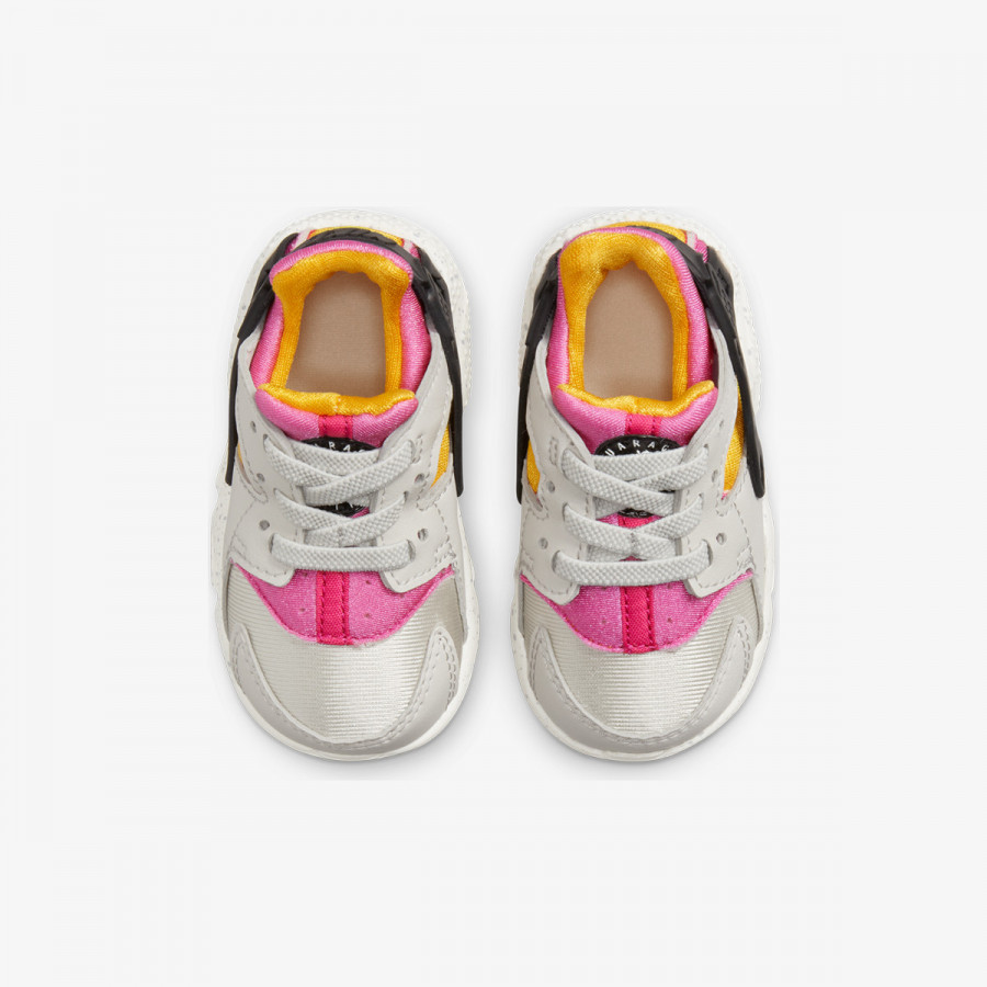 NIKE Superge Huarache Run 