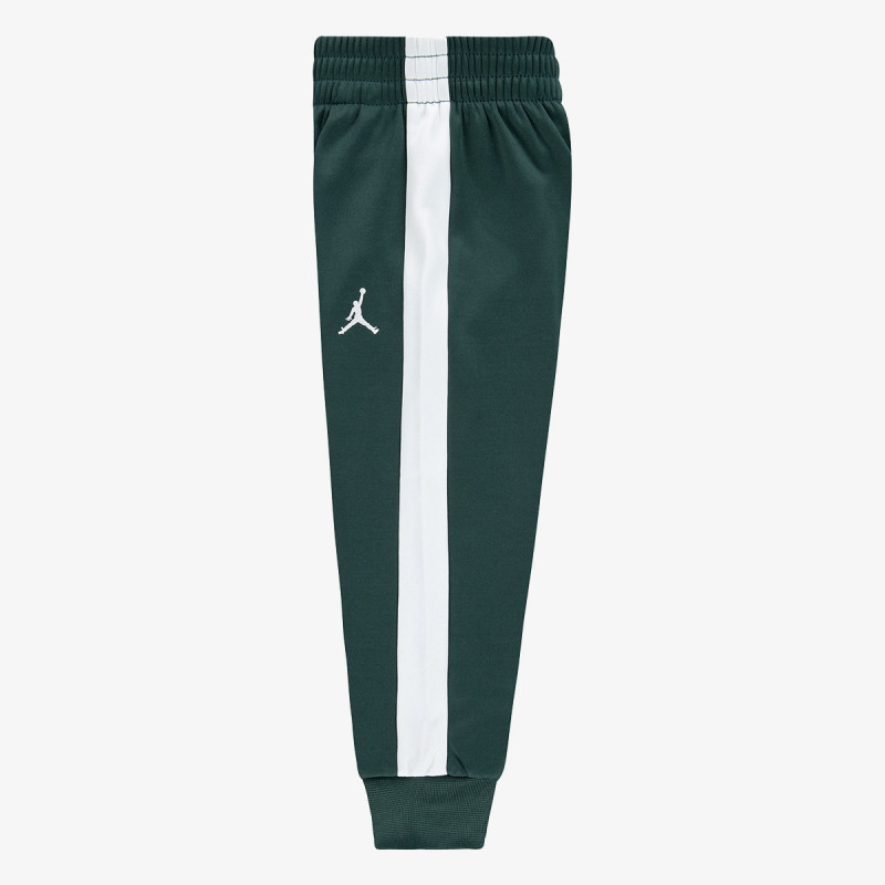 NIKE TRENIRKA Flight 
