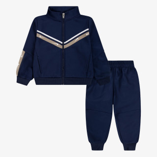 NIKE TRENIRKA Sportswear Club 
